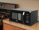 MICROONDA OSTER BOGGM3902G de 23Lts negro con grill